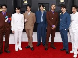 BTS se distingue por su conexión profunda con su leal base de fans, conocida como ARMY, y por abordar temas como la salud mental y el amor propio en sus canciones. EFE/ Archivo