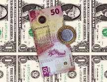 Hoy, la mejor opción en la compra del dólar —en este momento de la mañana, a las 07:45 horas— es en Banamex; y la venta, en BBVA Bancomer. ESPECIAL / CANVA