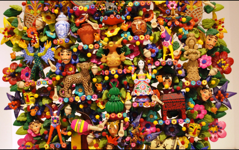 Metepec es conocido por el trabajo artesanal confeccionado en barro que encuentra en el árbol de la vida la máxima representación de la alfarería. EFE/Ayuntamiento de Metepec