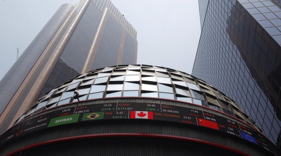 En la jornada, el tipo de cambio mantuvo su nivel en los 17.48 pesos por dólar, por segundo día consecutivo, según datos del Banco de México. EFE / ARCHIVO