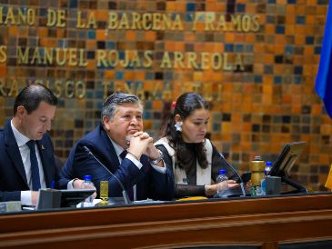 El secretario de Hacienda del Estado, Luis García Sotelo, señaló que la financiera Broxel, encargada de proveer las tarjetas únicas Jalisco, está respaldada por su historial. EL INFORMADOR/ A. Navarro