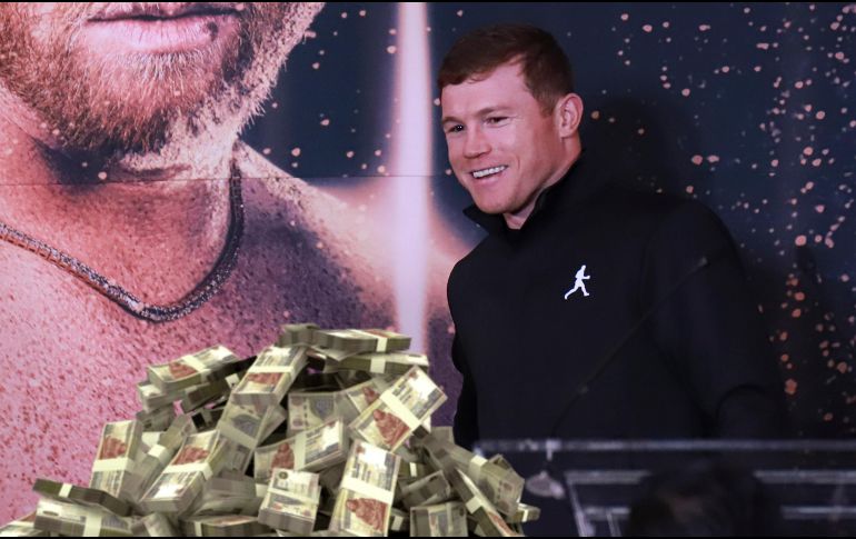 Canelo fue el boxeador que más ingresos generó en 2025. EL INFORMADOR / ARCHIVO