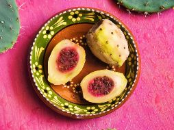 Con una gran versatilidad que va desde platillos hasta postres, el xoconostle es un ingrediente clave a la hora de cocinar. ESPECIAL / CANVA
