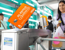 Para usar la Tarjeta Única Al Estilo Jalisco, solo es necesario acercarla al lector al subir al camión o ingresar a estaciones del tren ligero, Mi Macro Periférico o Mi Macro Calzada. EL INFORMADOR/ARCHIVO