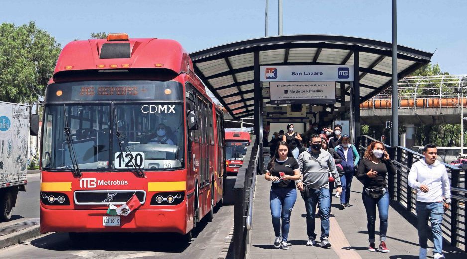 Los transbordos en este transporte son gratis, sólo si se hacen dentro de las dos primeras horas en las que se ingresó al sistema. SUN/ARCHIVO
