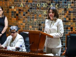 La diputada emecista cuestionó la ausencia de la Federación que a diferencia del Estado, no se ha pronunciado para destinar algún fondo o esquema de apoyo que permita contener el impacto del ajuste a la tarifa que responde al incremento en los combustibles, costos laborales y aumentos de salarios. EL INFORMADOR/ A. Navarro