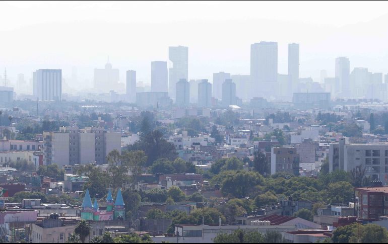 El programa Hoy No Circula se aplica de las 5:00 a las 22:00 horas en todas las alcaldías de la Ciudad de México y en tres zonas conurbadas del Estado de México. SUN/C. Mejía