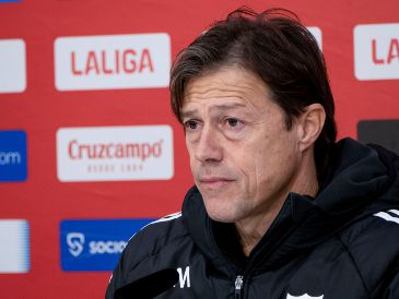 El propio Almeyda confirmó la situación en conferencia de prensa, donde explicó que la posibilidad de llegar a Monterrey fue real, aunque finalmente se decidió por el proyecto del club andaluz. EFE/ ARCHIVO.