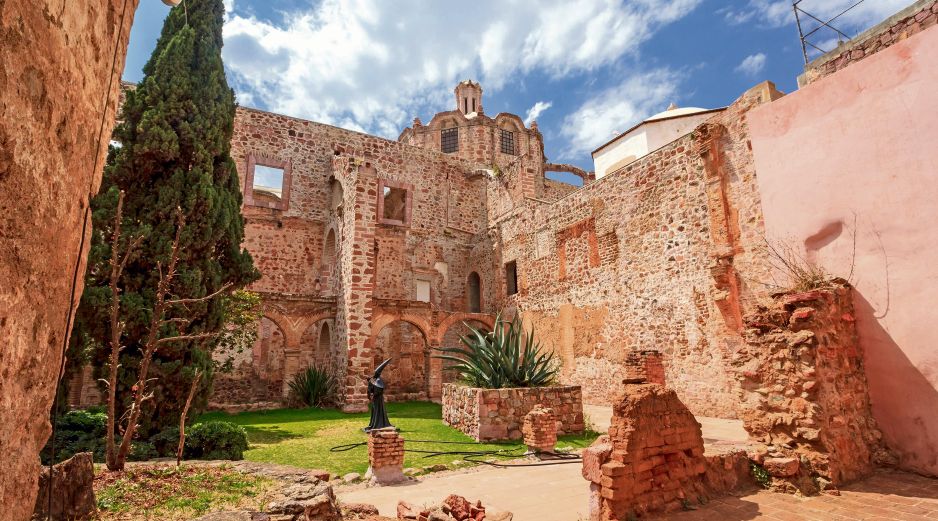 Museo Rafael Coronel. Instalado en el antiguo Convento de San Francisco, resguarda una de las colecciones de máscaras mexicanas más grandes y emblemáticas del mundo. CORTESíA