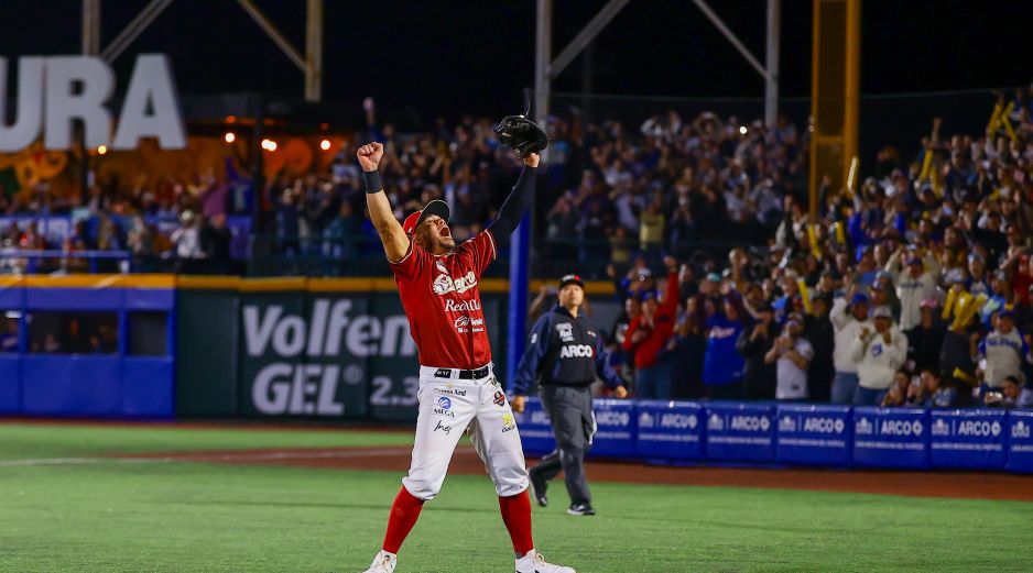 Ante la hazaña del equipo jalisciense, el recinto se convirtió en una fiesta interminable. CORTESÍA/ Charros de Jalisco