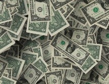 En el balance semanal, la divisa estadounidense acumula una caída de 1.18%. PIXABAY