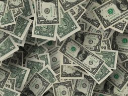 En el balance semanal, la divisa estadounidense acumula una caída de 1.18%. PIXABAY