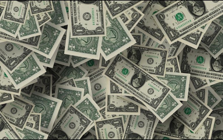 En el balance semanal, la divisa estadounidense acumula una caída de 1.18%. PIXABAY