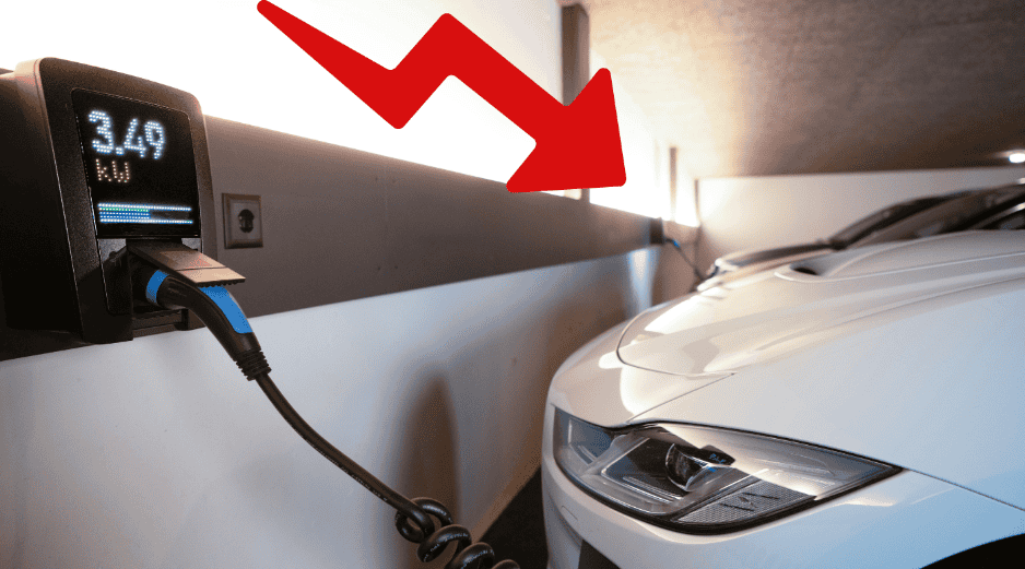 Los vehículos eléctricos a pesar de tener ciertas ventajas sobre el otro tipo de auto, siguen sin ser la opción número uno. CANVA