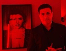 Titi Gómez. Aunque su trabajo es proteger a Cazzu y a su hija Inti, muchos perciben que su actitud al hacerlo va más allá del profesionalismo. INSTAGRAM/titigomezlado_