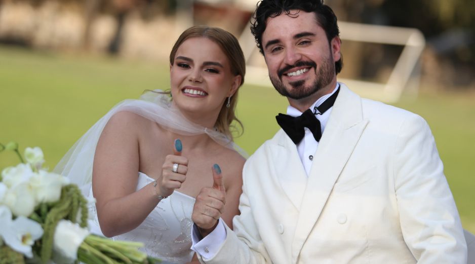 En portada: Boda civil de Claudia Esquer y Álvaro Bayardo. GENTE BIEN JALISCO / Revista del 30 de enero 2026