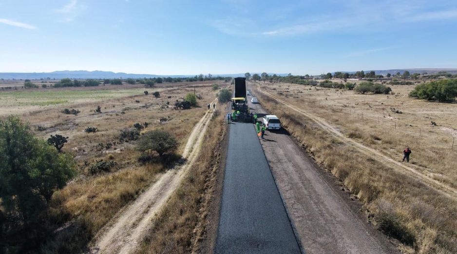 La dependencia señaló que ya se realizaron los procesos licitatorios correspondientes para garantizar el correcto desarrollo de los trabajos y cumplir con el objetivo de fortalecer la infraestructura carretera del Estado. CORTESÍA