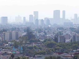 La temporada de invierno es propicia para la inversión térmica y la consecuente permanencia de partículas contaminantes en el aire. SUN/C. Mejía