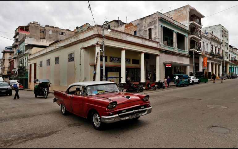 Expertos independientes indican que la crisis energética en Cuba responde a una infrafinanciación crónica de este sector, completamente en manos del Estado desde el triunfo de la revolución en 1959. EFE/ E. Mastrascusa