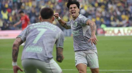 Víctor Dávila celebra el gol que puso cifras definitivas al marcador. SUN/C. Mejía