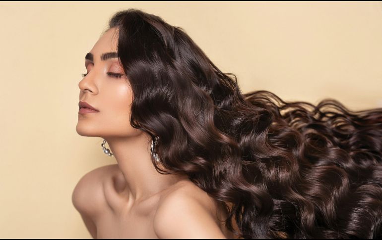 Con pequeños cambios en la alimentación diaria, es posible nutrir el cabello desde la raíz y potenciar su crecimiento de manera natural. Unsplash