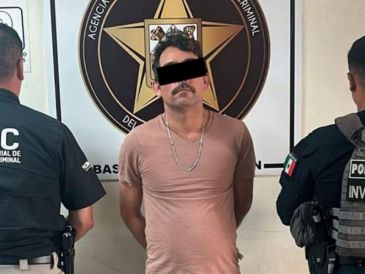 César Daniel “N”, alias “El Peye”, considerado objetivo prioritario por las autoridades y con al menos diez órdenes de aprehensión vigentes por delitos de alto impacto, fue detenido en el municipio de Cajeme. ESPECIAL