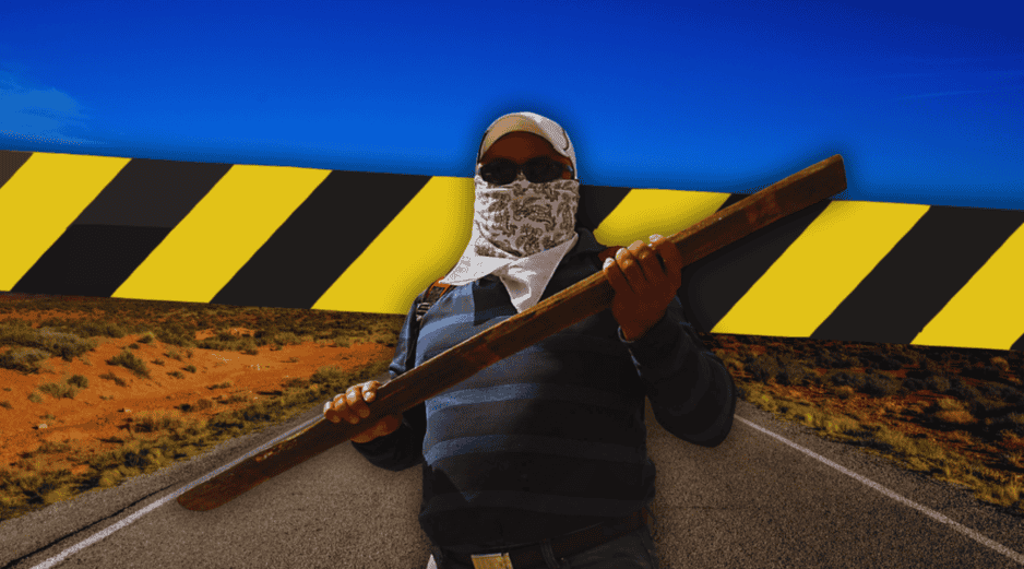 Desde muy temprano, pobladores de distintas comunidades cerraron la autpista del Sol. EFE / ARCHIVO / ESPECIAL / CANVA