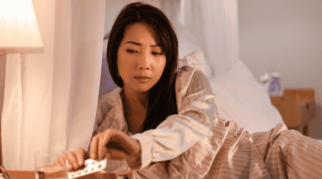 El uso de melatonina debe entenderse como un apoyo temporal y no como una solución permanente para los problemas de sueño.  CANVA