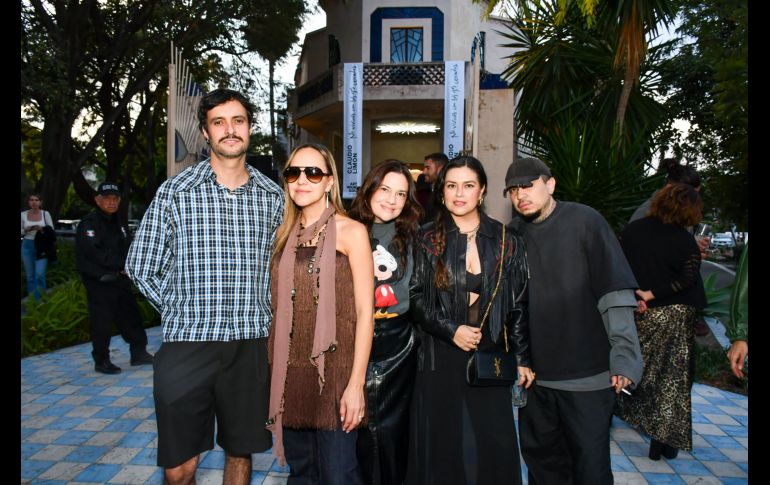 Alex Siordia, Karina Manterola, Fer Santana, Karla Rivera y Ricardo Luévanos. GENTE BIEN JALISCO /  Revista del 6 de febrero 2026