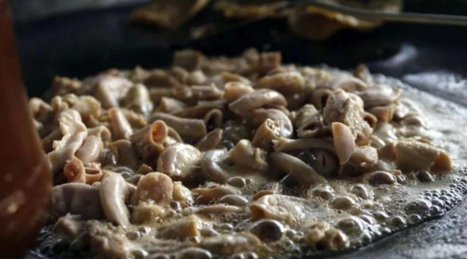 Los tacos de tripa, uno de los platillos más tradicionales de la comida mexicana, tienen una gran popularidad, tanto en las calles de las ciudades como en los hogares. EL INFORMADOR / ARCHIVO