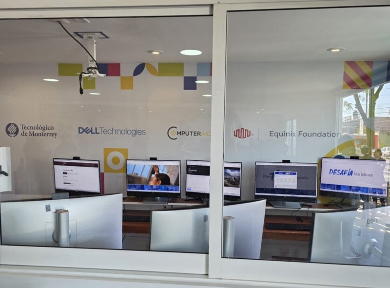 Los centros comunitarios Solares de Dell Technologies son una iniciativa transformadora que prioriza el acceso equitativo conectando comunidades con pocos recursos con soluciones y herramientas. CORTESÍA