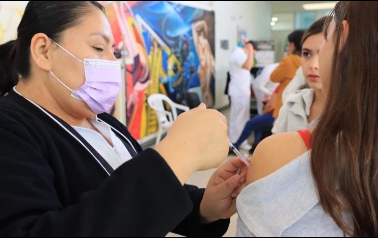 La alcaldesa informó que hay suficientes dosis disponibles para la población, con la capacidad de aplicar hasta 500 vacunas diarias. CORTESÍA