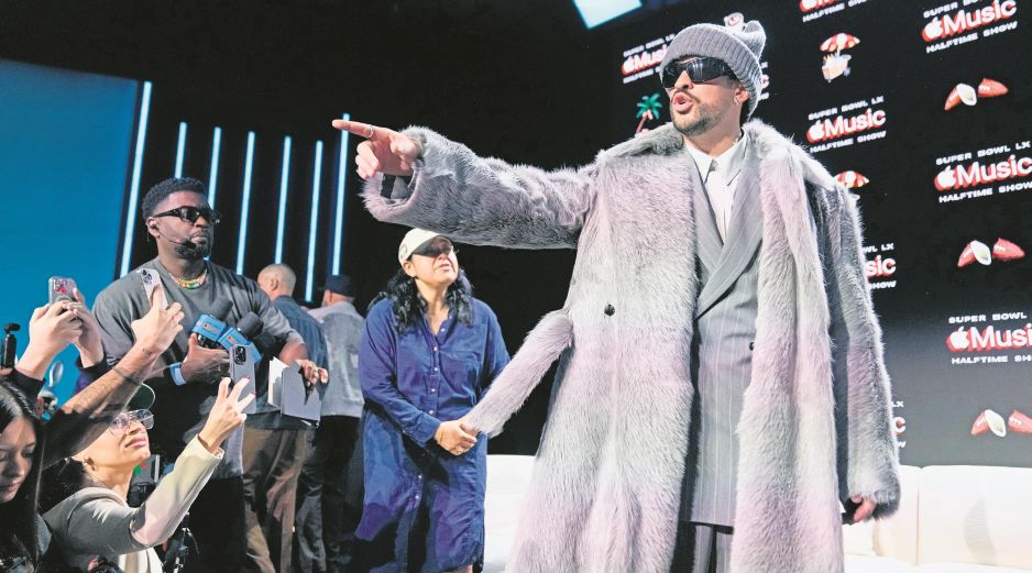 Presentación del show de Bad Bunny, en el Moscone Center de San Francisco. AP