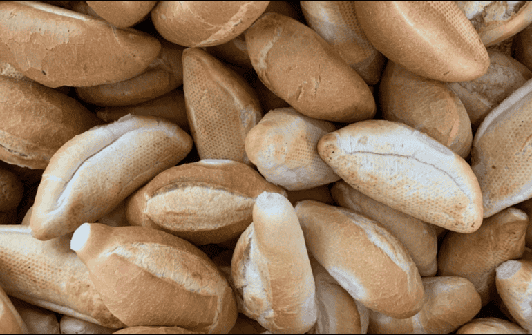 El origen del bolillo tiene influencias francesas, es por eso que se le suele asociar a un tipo de pan francés, debido ciertas semejanzas que tienen. PIXABAY