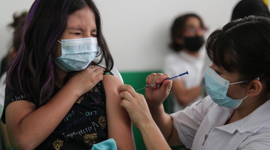 La vacuna contra el sarampión es clave para frenar contagios y evitar complicaciones graves. XINHUA/ARCHIVO