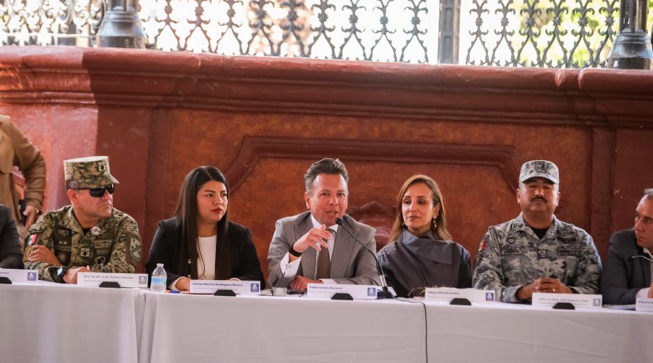 Pablo Lemus afirmó que el apoyo integral continuará hasta que Tequila recupere su desarrollo, turismo y actividad económica. CORTESÍA