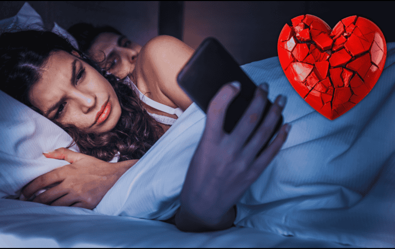 Para enfrentar al “amor líquido”, se debe estrechar la comunicación con la pareja. Un diálogo franco y abierto que permita exponer los sentimientos de cada uno. ESPECIAL / CANVA