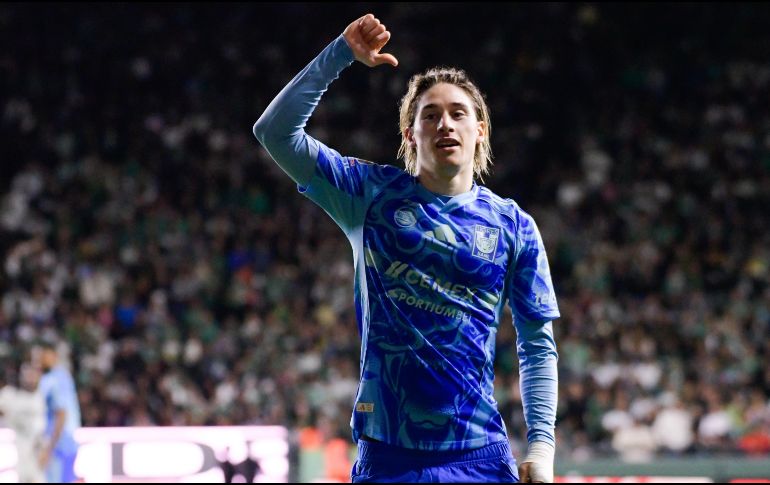 Marcelo Flores, quien se formó en el Arsenal de la Premier League de Inglaterra, disputó una temporada con el Real Oviedo en la segunda división de España, antes de firmar con los Tigres la Liga MX. IMAGO7