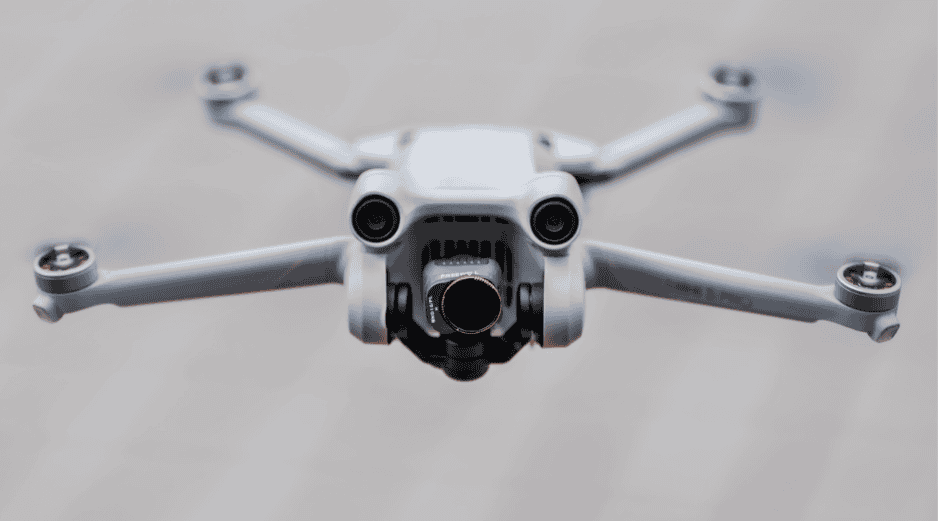 En 2021 el gobierno mexicano comenzó a informar públicamente del uso de drones con explosivos para atacar a las fuerzas de seguridad. Imagen ilustrativa. ESPECIAL/Canva