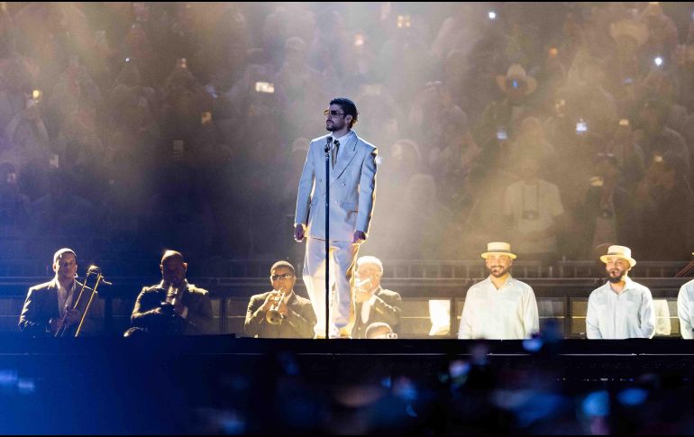 Bad Bunny continúa este viernes, en Buenos Aires, con su gira 'DeBÍ TiRAR MáS FOToS World Tour. SUN/ARCHIVO