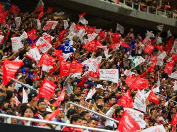 Afición, intensidad y rivalidad al máximo durante el Clásico Nacional entre Chivas y América. EL INFORMADOR/J.ACOSTA