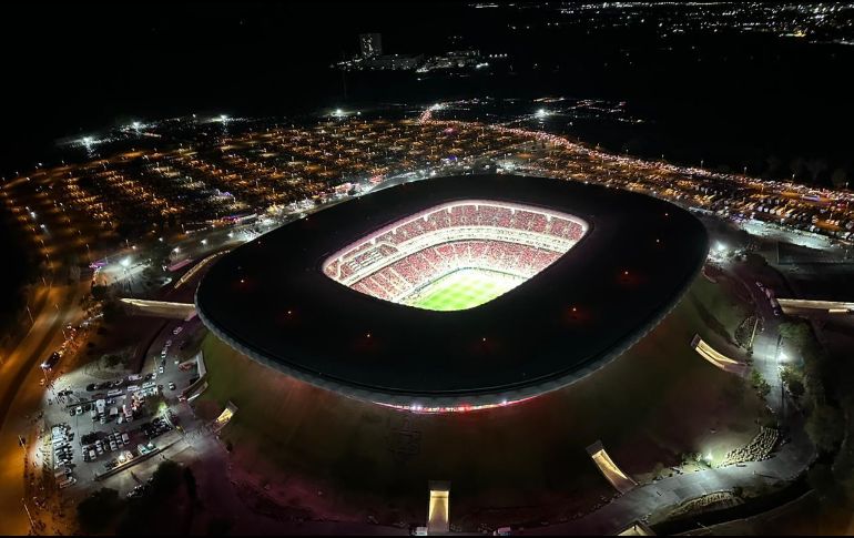 Helicóptero Titán sobrevoló el Estadio Akron para vigilar los alrededores del inmueble. CORTESÍA/POLICÍA DE JALISCO