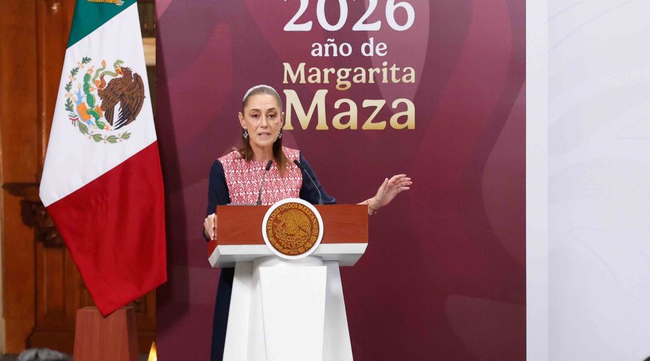 La Presidenta de México, Claudia Sheinbaum, anunció los incentivos para la industria cinematográfica y audiovisual en el salón Tesorería de Palacio Nacional. SUN/ D. Simón