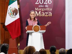 La Presidenta de México, Claudia Sheinbaum, anunció los incentivos para la industria cinematográfica y audiovisual en el salón Tesorería de Palacio Nacional. SUN/ D. Simón