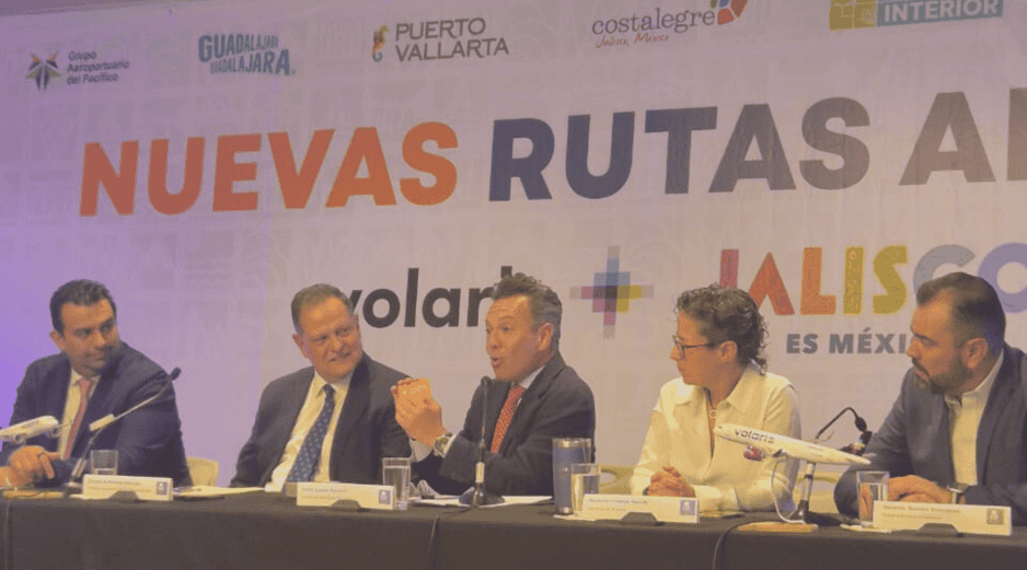 Paralelamente, el Gobierno de Jalisco y el ayuntamiento de Tlajomulco anunciaron la construcción de la Universidad Aeronáutica. EL INFORMADOR/ J. Velazco