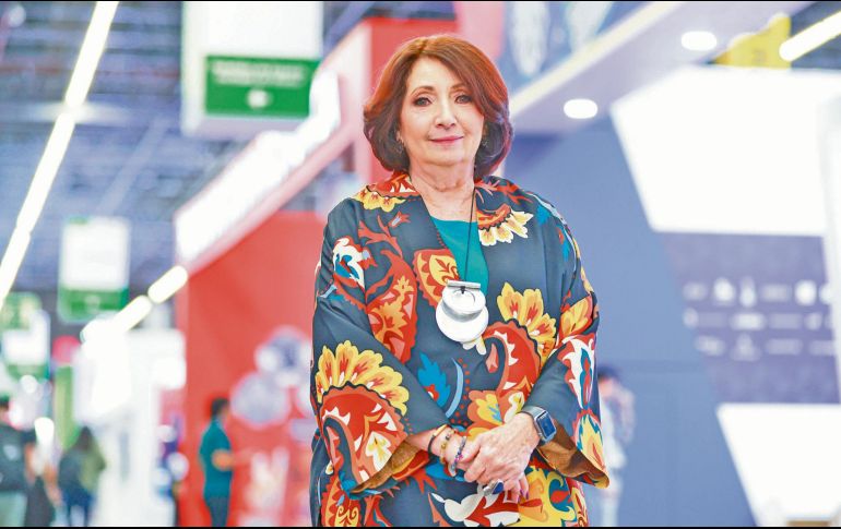 La directora general de la FIL Guadalajara será reconocida por su trayectoria en la promoción del libro y la cultura. CORTESÍA