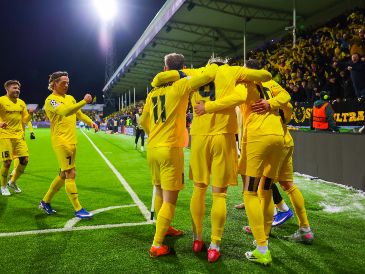 El Bodo/Glimt dio la mayor sorpresa en la ida de los Playoffs de la Champions League al vencer 3-1 en casa al Inter. EFE/ T. ANDERSEN.