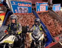 Los oficiales mantienen presencia en los puntos de mayor afluencia de personas. ESPECIAL / POLICÍA ESTATAL