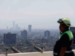 El programa Hoy No Circula está diseñado para disminuir y controlar la emisión de contaminantes de fuentes móviles. SUN/D. Simón