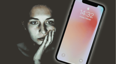 Existen indicadores clave para identificar si el tiempo que se pasa frente a la pantalla es preocupante. ESPECIAL/Unsplash